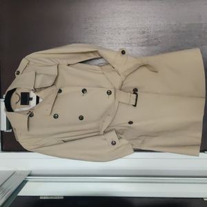 Banana republic water resistant Trench coat